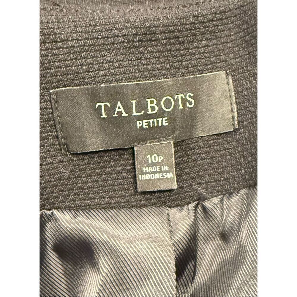 NWOT Talbots Textured Vest Sz. 10P Black Gold Buttons Sleeveless Long - Picture 10 of 12
